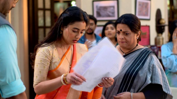 জটিলতা কাটিয়ে নিজেদের জায়গা ধরে রাখল ‘নিমফুলের মধু! জটিলতা কাটিয়ে নিজেদের জায়গা ধরে রাখল ‘নিমফুলের মধু!