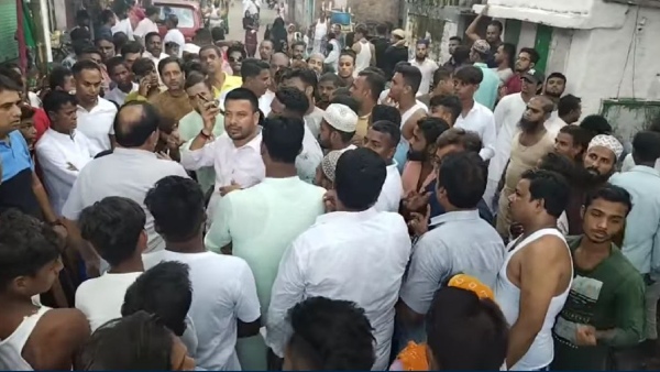 Bhatpara Municipality: ভাটপাড়ার চেয়ারপার্সনকে নিয়ে ক্ষোভ পেনশনভোগীদের