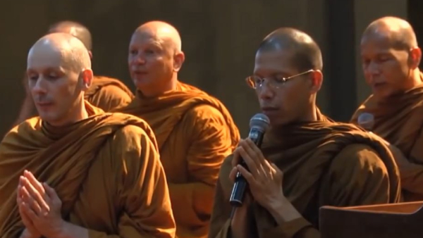  Ven Ajahn Siripanyo