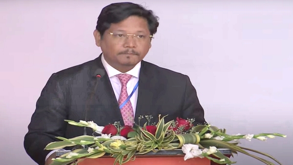 মুখ্যমন্ত্রীর অফিস ঘেরাও করে গণবিক্ষোভ