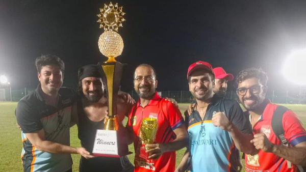 কর্পোরেট ক্রিকেটে টলিউড