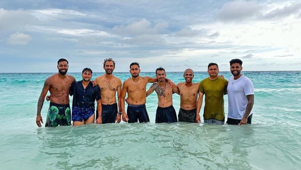 Team India Jersey: ভারতের ODI জার্সি প্রকাশ করল বিসিসিআই! Team India Jersey: ভারতের ODI জার্সি প্রকাশ করল বিসিসিআই!