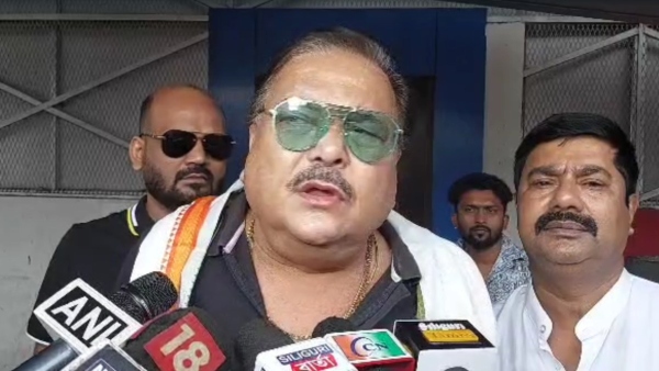 madan mitra