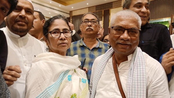 মনোরঞ্জন ব্যাপারী মনোরঞ্জন ব্যাপারী