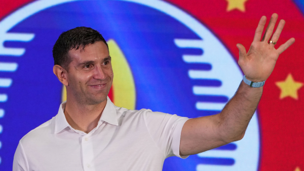 এমিলিয়ানো মার্তিনেজ