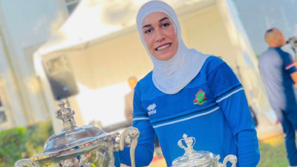 Footballer Wearing Hijab: ইতিহাসে বেঞ্জিনা! 