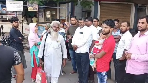 কংগ্রেসের মহিলা কর্মী খুন মুর্শিদাবাদে