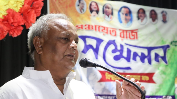 Panchayat Election 2023: ব্যালট বাইরে ফেলার নির্দেশ, অডিও ভাইরাল! Panchayat Election 2023: ব্যালট বাইরে ফেলার নির্দেশ, অডিও ভাইরাল!