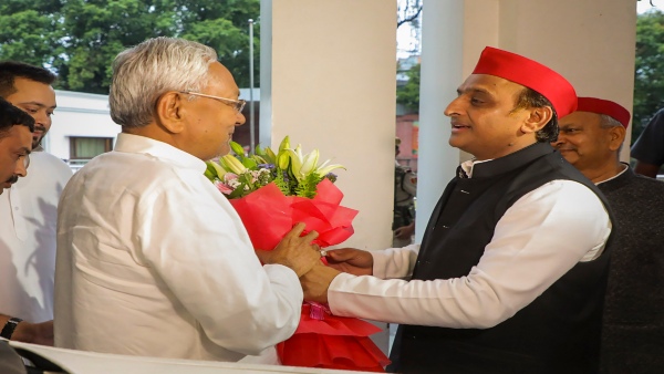 সপা’র সঙ্গে জোট চায় জেডিইউ সপা’র সঙ্গে জোট চায় জেডিইউ