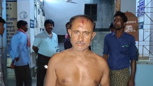 ভোটের আগেই সংঘর্ষে তৃণমূল বনাম বাম-কংগ্রেস ভোটের আগেই সংঘর্ষে তৃণমূল বনাম বাম-কংগ্রেস
