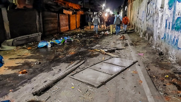 SC Setback For Mamata: সুপ্রিম কোর্টে ধাক্কা খেল রাজ্য সরকার SC Setback For Mamata: সুপ্রিম কোর্টে ধাক্কা খেল রাজ্য সরকার