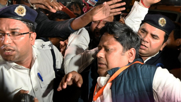 মধ্যরাতে গণনা কেন্দ্রে ছুটলেন সুকান্ত