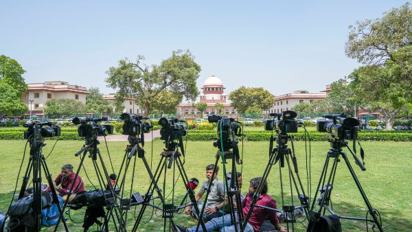 পিআইএল নোটিশ সুপ্রিম কোর্টের