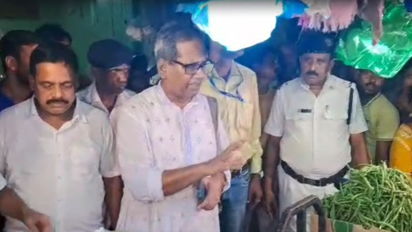 Task Force visit Market