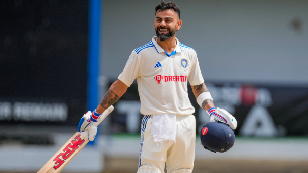 India vs West Indies: কোহলির বিরাট শতরানে কাকতালীয়ভাবে মিল সচিন ও গাভাসকরের সেঞ্চুরির India vs West Indies: কোহলির বিরাট শতরানে কাকতালীয়ভাবে মিল সচিন ও গাভাসকরের সেঞ্চুরির