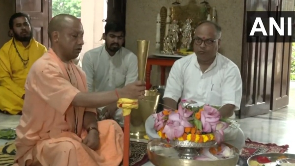 yogi adityanath
