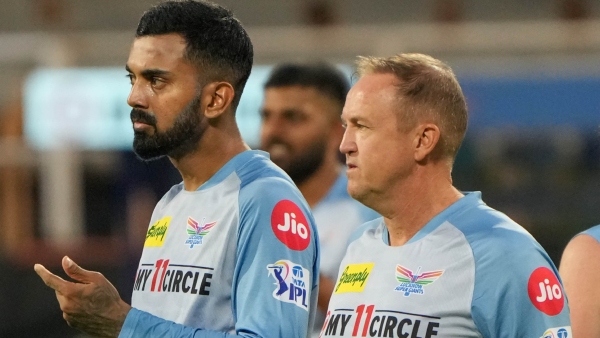 RCBs New Coach: হেসন-বাঙ্গারকে অব্যাহতি, নতুন হেড কোচ আরসিবিতে! 