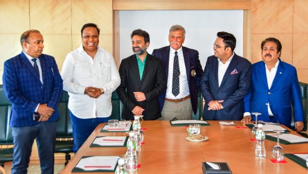 Asia Cup 2023: এশিয়া কাপে পাকিস্তানের আমন্ত্রণ গ্রহণ বিসিসিআইয়ের