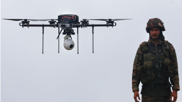 আল কায়দা জঙ্গি সন্দেহে গুজরাতে গ্রেফতার বাংলার তিন যুবক! আল কায়দা জঙ্গি সন্দেহে গুজরাতে গ্রেফতার বাংলার তিন যুবক!