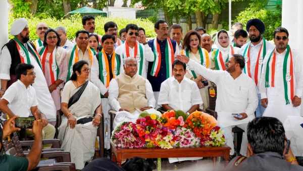 Congress joining