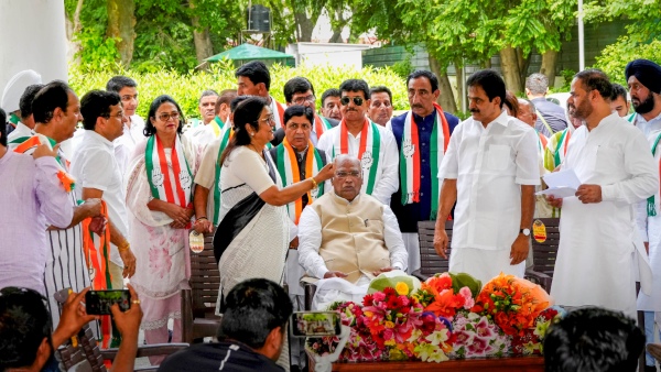Congress joining