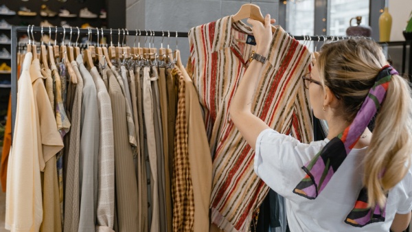 Monsoon Clothes care Tips Monsoon Clothes care Tips