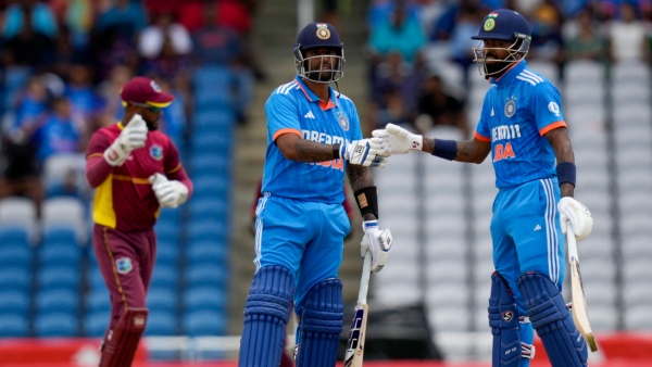 India vs West Indies T20Is: ভারতের বিরুদ্ধে টস জিতে ব্যাটিং নিল ওয়েস্ট ইন্ডিজ India vs West Indies T20Is: ভারতের বিরুদ্ধে টস জিতে ব্যাটিং নিল ওয়েস্ট ইন্ডিজ