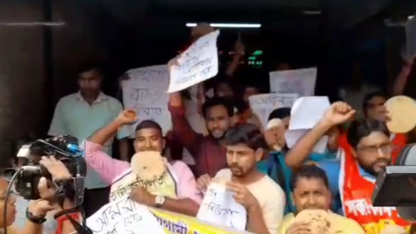 কালীঘাটে ধুন্ধুমার কালীঘাটে ধুন্ধুমার