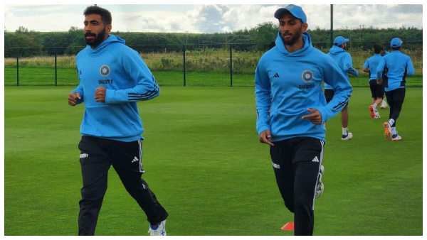 প্রসিদ্ধ কৃষ্ণা প্রসিদ্ধ কৃষ্ণা