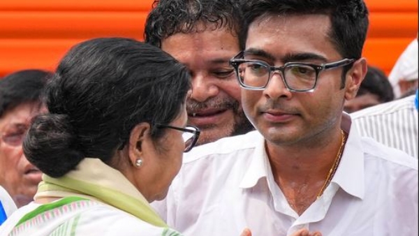 এবার কি গ্রেফতার অভিষেক, মমতার মন্তব্যে জল্পনা! মাথা নত করব না, বললেন তৃণমূলের নাম্বার টু