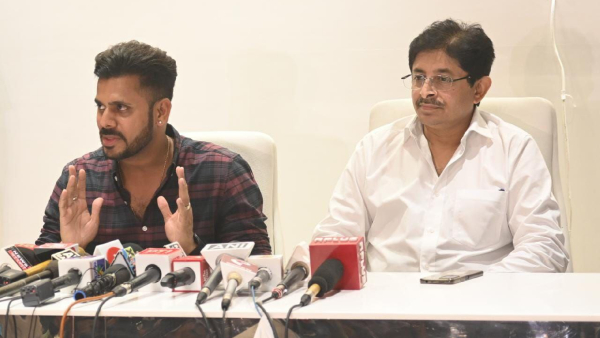 Manoj Tiwary: মনোজ আবেগের বশে নেওয়া অবসর ভাঙলেন