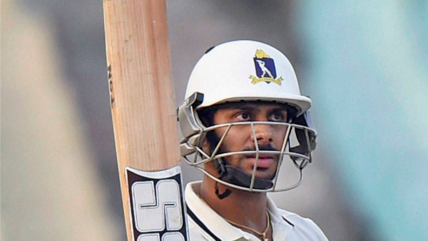 Manoj Tiwary: রঞ্জি জয়ের স্বপ্ন থাকল অধরাই, ক্রিকেটকে গুডবাই মন্ত্রী মনোজের Manoj Tiwary: রঞ্জি জয়ের স্বপ্ন থাকল অধরাই, ক্রিকেটকে গুডবাই মন্ত্রী মনোজের