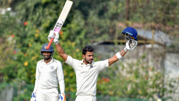 Manoj Tiwary Exclusive: মনোজ তিওয়ারি অবসর ভেঙে খেলবেন আরও এক বছর Manoj Tiwary Exclusive: মনোজ তিওয়ারি অবসর ভেঙে খেলবেন আরও এক বছর