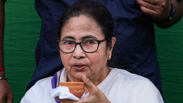 Panchayat Election 2023: সভাধিপতি না হলে পূর্ত কর্মাধ্যক্ষ! পদ-প্রত্যাশীদের মরিয়া আর্জি Panchayat Election 2023: সভাধিপতি না হলে পূর্ত কর্মাধ্যক্ষ! পদ-প্রত্যাশীদের মরিয়া আর্জি
