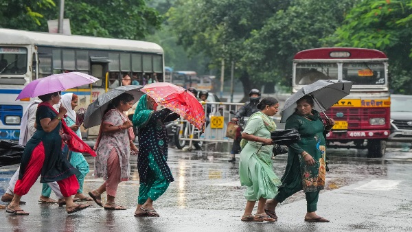 ভারী বৃষ্টির পূর্বাভাস কলকাতা-সংলগ্ন জেলায় ভারী বৃষ্টির পূর্বাভাস কলকাতা-সংলগ্ন জেলায়