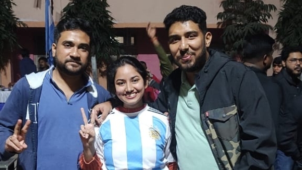 রাজন্যাকে কটাক্ষ গানের কলিতে নির্বিষ করলেন প্রান্তিক