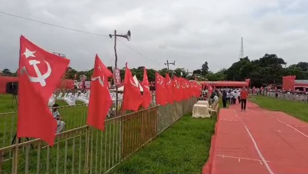 সিপিএম-সহ বামফ্রন্টকেই নিশানা এসইউসি-র