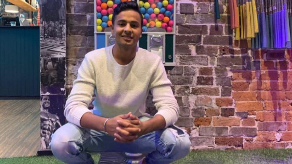 Tanveer Sangha: তনভীর সাংঘার চমকপ্রদ অভিষেক Tanveer Sangha: তনভীর সাংঘার চমকপ্রদ অভিষেক