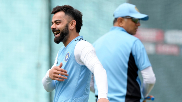 Asia Cup 2023: বিরাট কোহলিকে চারে নামানোর পক্ষে সওয়াল রবিচন্দ্রন অশ্বিনের Asia Cup 2023: বিরাট কোহলিকে চারে নামানোর পক্ষে সওয়াল রবিচন্দ্রন অশ্বিনের