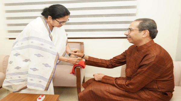 মমতার হুঙ্কার, লোকসভায় খেলা হবে মমতার হুঙ্কার, লোকসভায় খেলা হবে