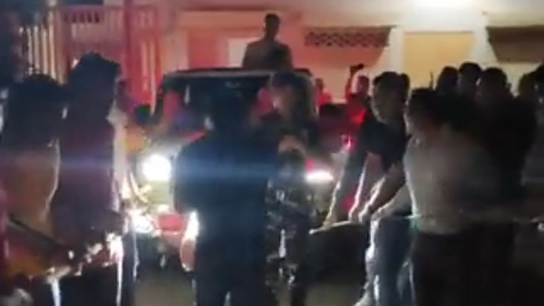 পুলিশ সুপারের আড়ম্বরপূর্ণ বিদায় সংবর্ধনায় অকাল রথযাত্রা! পুলিশ সুপারের আড়ম্বরপূর্ণ বিদায় সংবর্ধনায় অকাল রথযাত্রা!