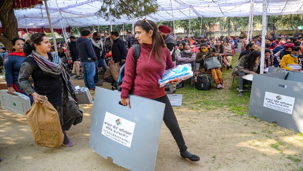 এক দেশ এক ভোট