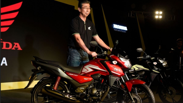 Cheapest Motorcycles 2023: 2023 Honda CB200X 