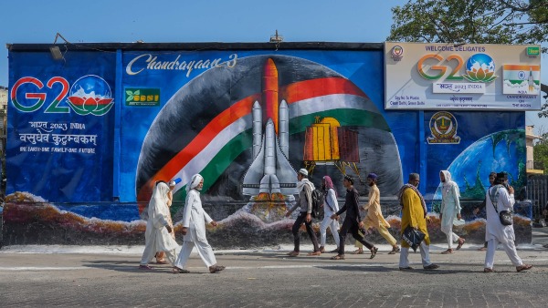 ইন্ডিয়া নাম বদলে ‘ভারত’