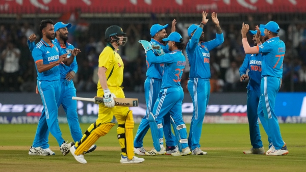India vs Australia: অস্ট্রেলিয়ার বিরুদ্ধে সিরিজ জিতেই রাজকোটে যাচ্ছে ভারত