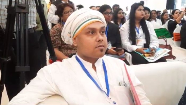 তৃণমূল ছাড়া ইন্ডিয়া জোট! কংগ্রেস নেতার আশ্চর্য ব্যাখ্যা তৃণমূল ছাড়া ইন্ডিয়া জোট! কংগ্রেস নেতার আশ্চর্য ব্যাখ্যা