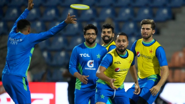 পাকিস্তান একাদশ ঘোষণা করে দিয়েছে