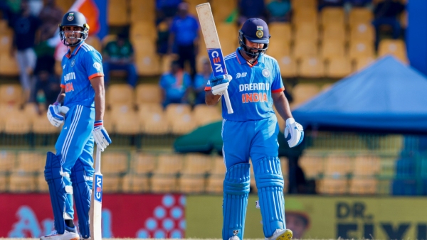 Asia Cup 2023: রোহিত দ্বিতীয় দ্রুততম হিসেবে ১০ হাজার ওডিআই রানের ক্লাবে Asia Cup 2023: রোহিত দ্বিতীয় দ্রুততম হিসেবে ১০ হাজার ওডিআই রানের ক্লাবে