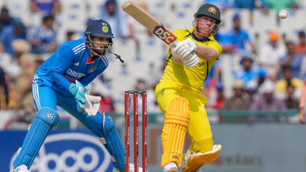 India vs Australia: ইন্দোরে টস জিতে ভারতকে ব্যাট করতে পাঠাল অস্ট্রেলিয়া