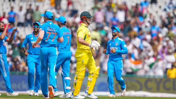India vs Australia: শামির ৫ উইকেট